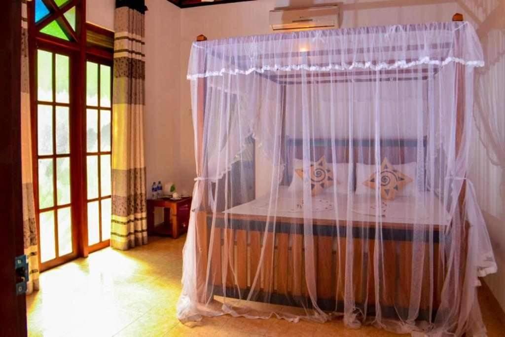 Thambara Villa Unawatuna Dış mekan fotoğraf